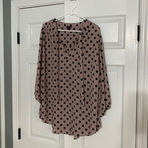 Torrid size 3 light pink with black polka dots blouse